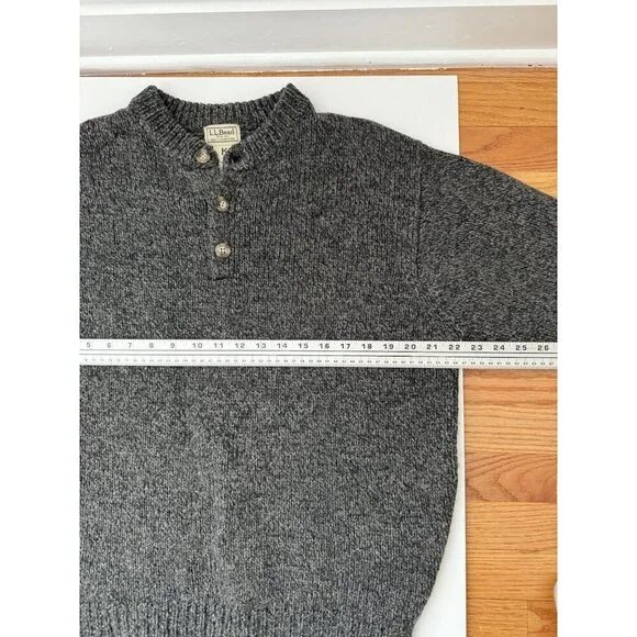LL Bean 100% Lambs Wool Men's Classic Ragg Sweater Henley Pullover Gray Medium - Picture 6 of 9